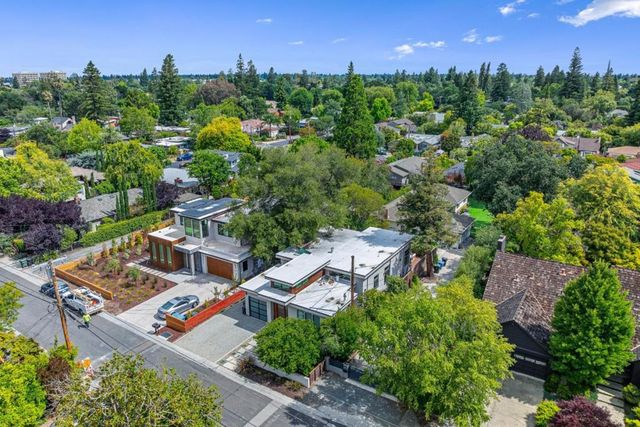 3751 El Centro Street, Palo Alto, CA 94306