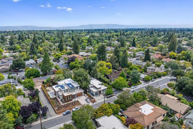 3751 El Centro Street, Palo Alto, CA 94306