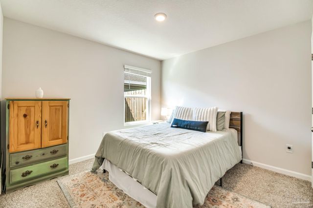 4385 White Birch Ct, Pace, FL 32571