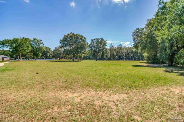 4385 White Birch Ct, Pace, FL 32571