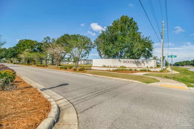 4385 White Birch Ct, Pace, FL 32571