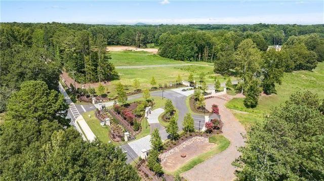2053 Magnolia Lane, Milton, GA 30004