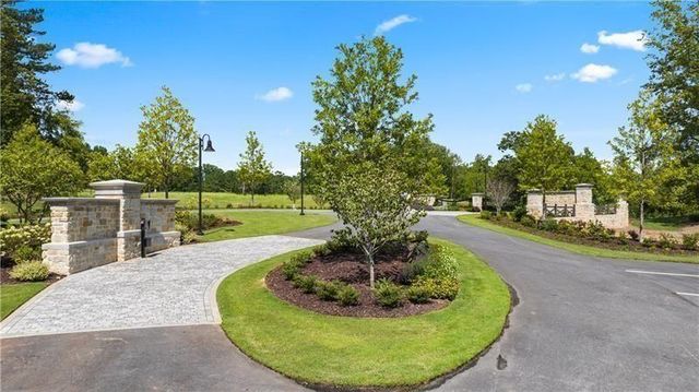 2053 Magnolia Lane, Milton, GA 30004