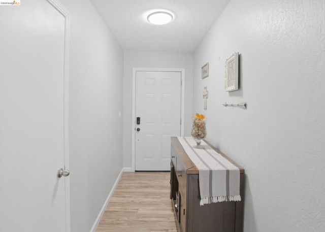 1004 Thomas Ct, Antioch, CA 94509