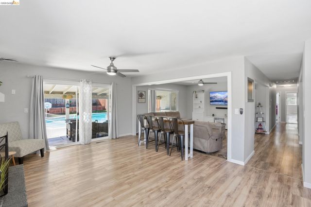 1004 Thomas Ct, Antioch, CA 94509