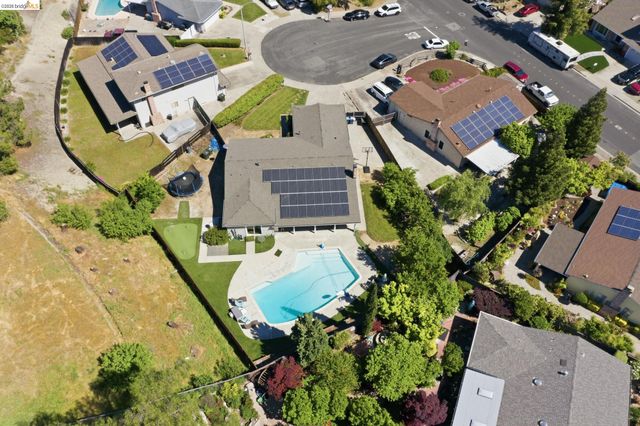 1004 Thomas Ct, Antioch, CA 94509