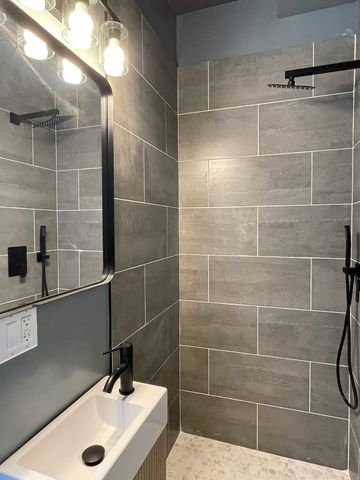 1531 S Harding Avenue 1, Chicago, IL 60623