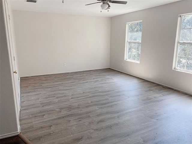 8911 Danbury Hollow Lane, Houston, TX 77075