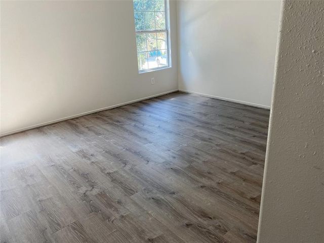 8911 Danbury Hollow Lane, Houston, TX 77075