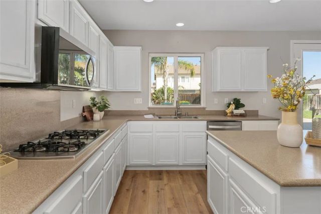 32848 Seattle Slew Circle, Menifee, CA 92584