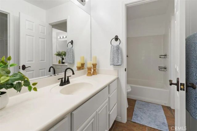32848 Seattle Slew Circle, Menifee, CA 92584
