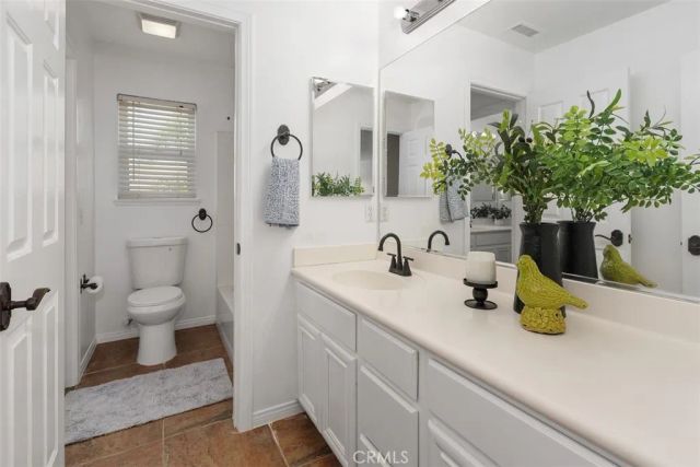 32848 Seattle Slew Circle, Menifee, CA 92584