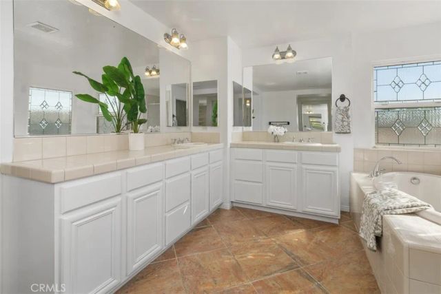 32848 Seattle Slew Circle, Menifee, CA 92584