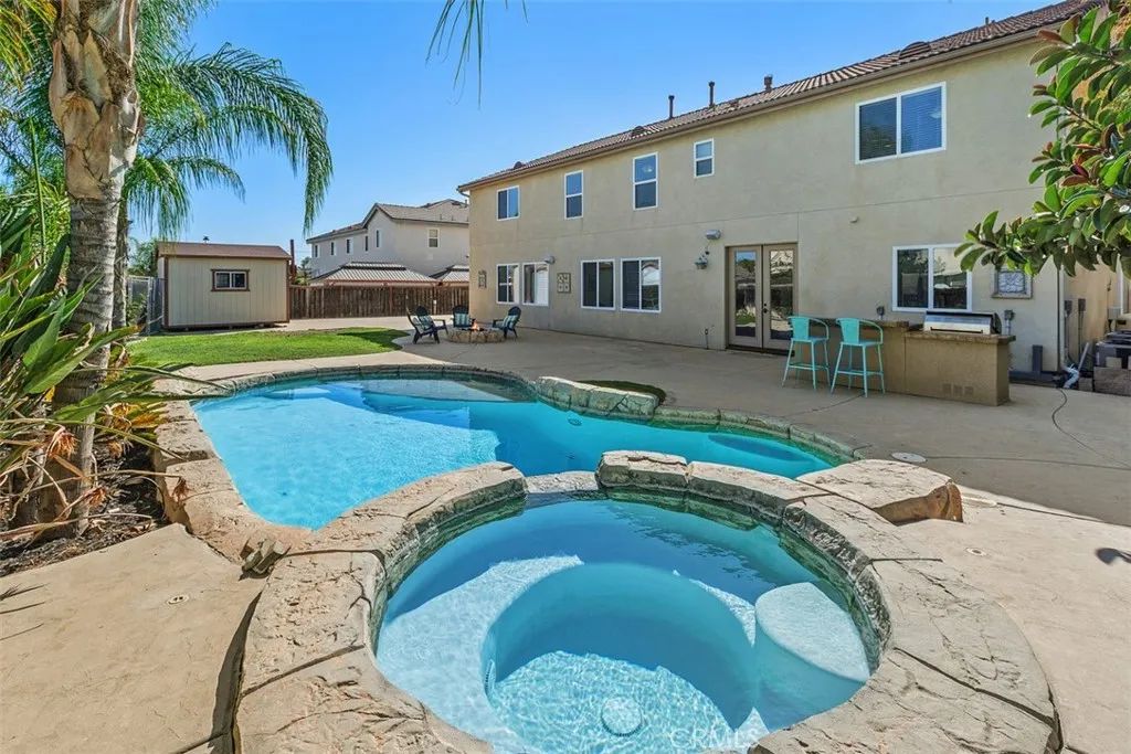 32848 Seattle Slew Circle, Menifee, CA 92584