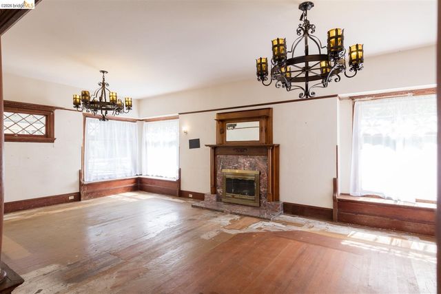 114 N 5Th St, San Jose, CA 95112