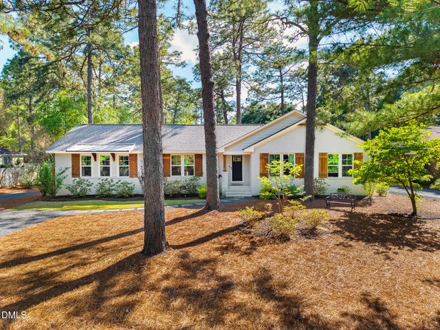 5 Mcleod Road, Pinehurst, NC 28374