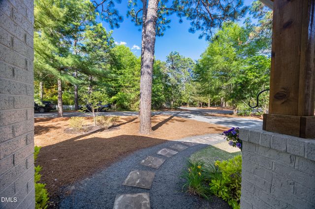 5 Mcleod Road, Pinehurst, NC 28374