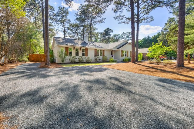5 Mcleod Road, Pinehurst, NC 28374