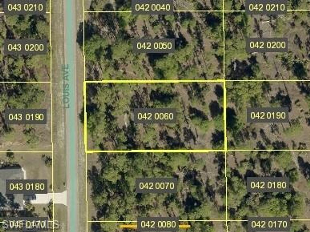 1112 Louis AVE, LEHIGH ACRES, FL 33972 — exterior