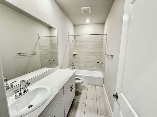 2358 Aspen Hill Drive, Forney, TX 75126