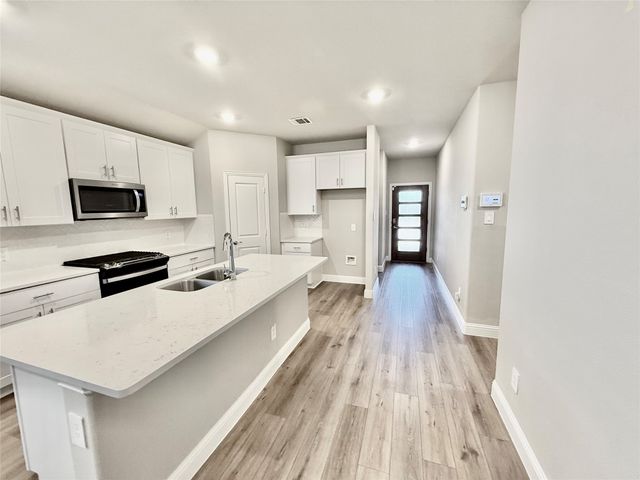 2358 Aspen Hill Drive, Forney, TX 75126