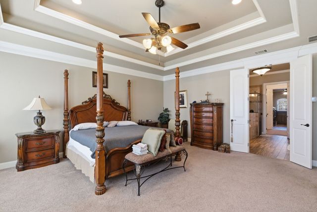 1208 Sunset Bay Drive, Granbury, TX 76048