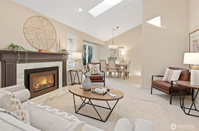 975 NW Inneswood Place, Issaquah, WA 98027