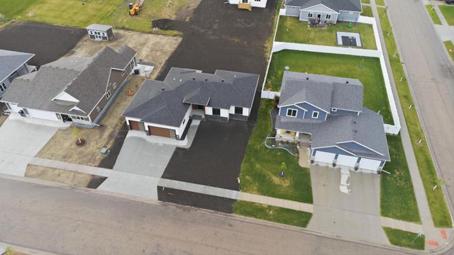 4328 23rd Avenue S, Moorhead, MN 56560
