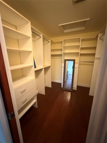 619 Kensington Pl, Wilton Manors, FL 33305