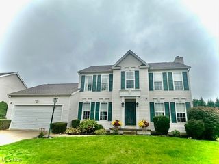 411 Treeview Drive, Wadsworth, OH 44281