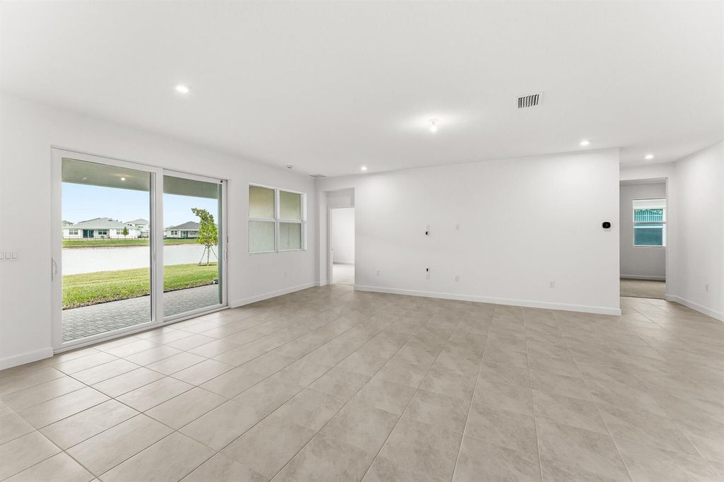 10881 SW Orana Drive, Port St. Lucie, FL 34987