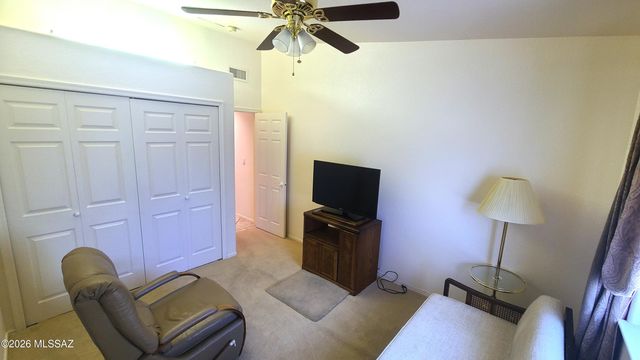 9631 N Vendone Avenue, Tucson, AZ 85742