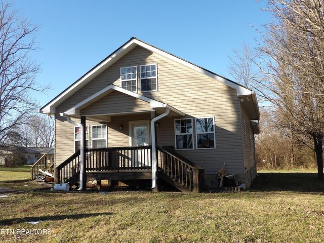 130 Hickory Lane, Crossville, TN 38555