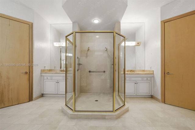 7383 Orangewood Lane 301, Boca Raton, FL 33433