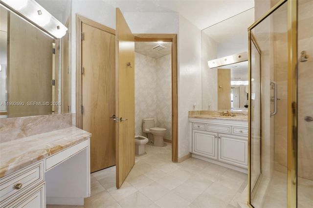 7383 Orangewood Lane 301, Boca Raton, FL 33433