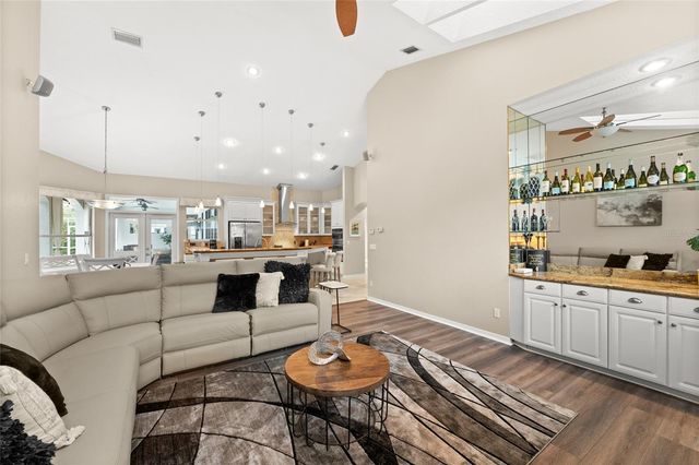 9502 PORTBURY DRIVE, Orlando, FL 32836