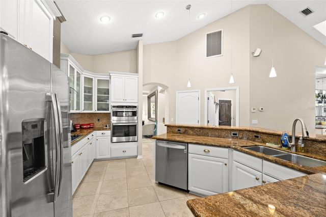 9502 PORTBURY DRIVE, Orlando, FL 32836