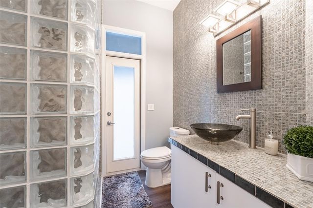 9502 PORTBURY DRIVE, Orlando, FL 32836