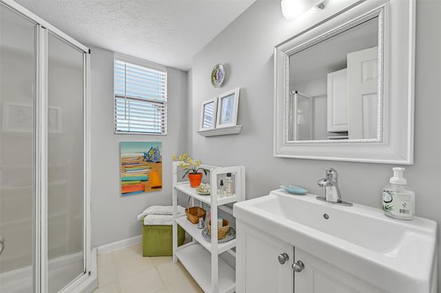 22218 Matagorda Drive, Galveston, TX 77554
