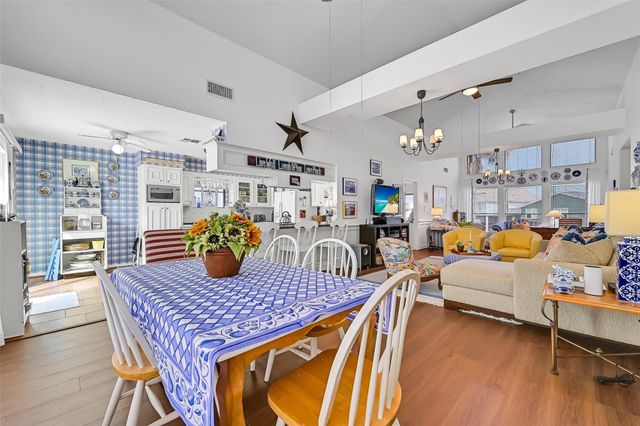 22218 Matagorda Drive, Galveston, TX 77554