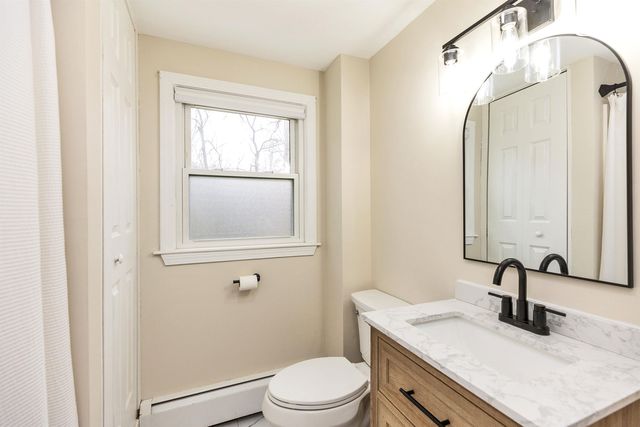 3 Paul Avenue, Derry, NH 03038