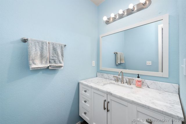 414 Yorktown Street, Wagoner, OK 74467