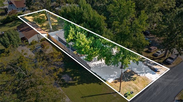 16590 Cypress Lane, Rogers, AR 72756