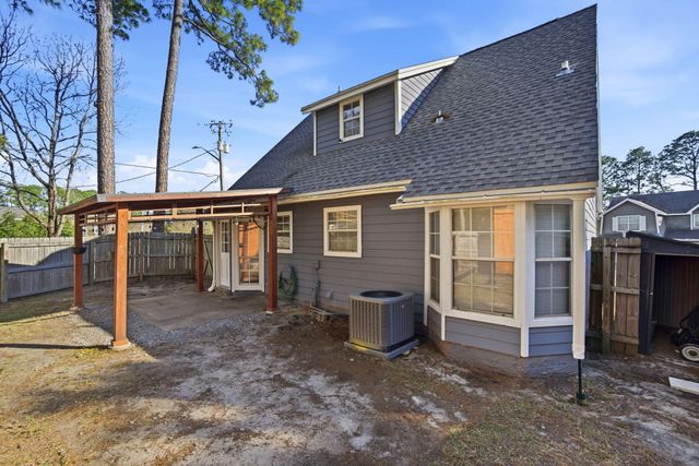 2501 Georgetown Lane, Fort Walton Beach, FL 32547