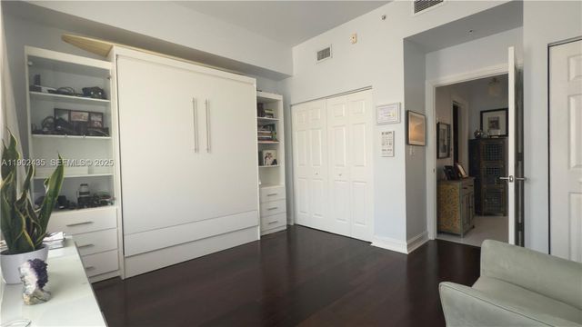 3001 NE 185th Street 532, Aventura, FL 33180