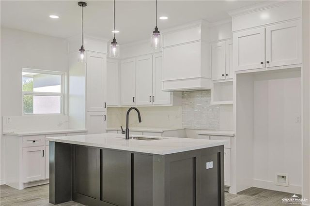 2602 Sunrise Lane, Weslaco, TX 78596