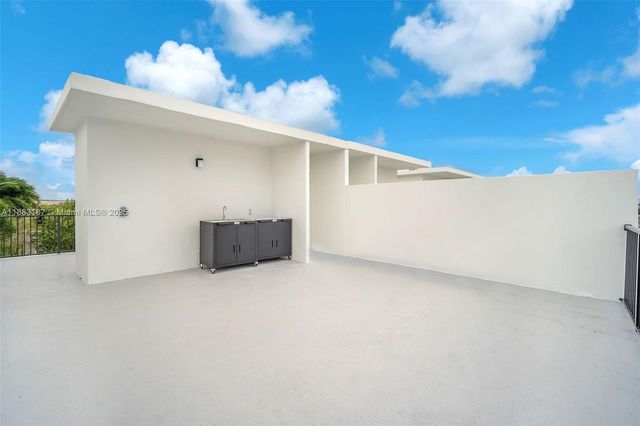 14506 SW 261st St, Homestead, FL 33032