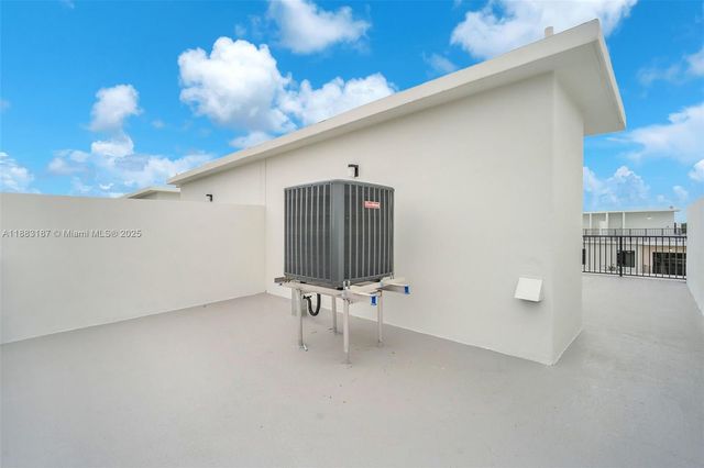 14506 SW 261st St, Homestead, FL 33032