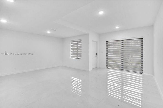 14506 SW 261st St, Homestead, FL 33032