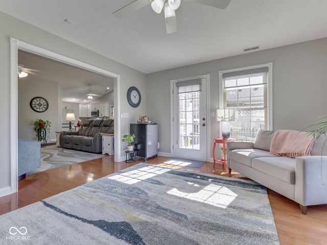 7746 Rosa Drive, Indianapolis, IN 46237